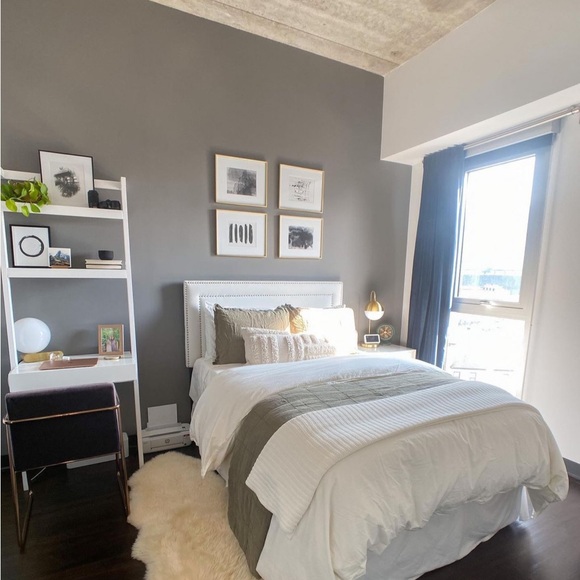 Parachute Moss Colored Linen Sham Set - (2) - Picture 5 of 7